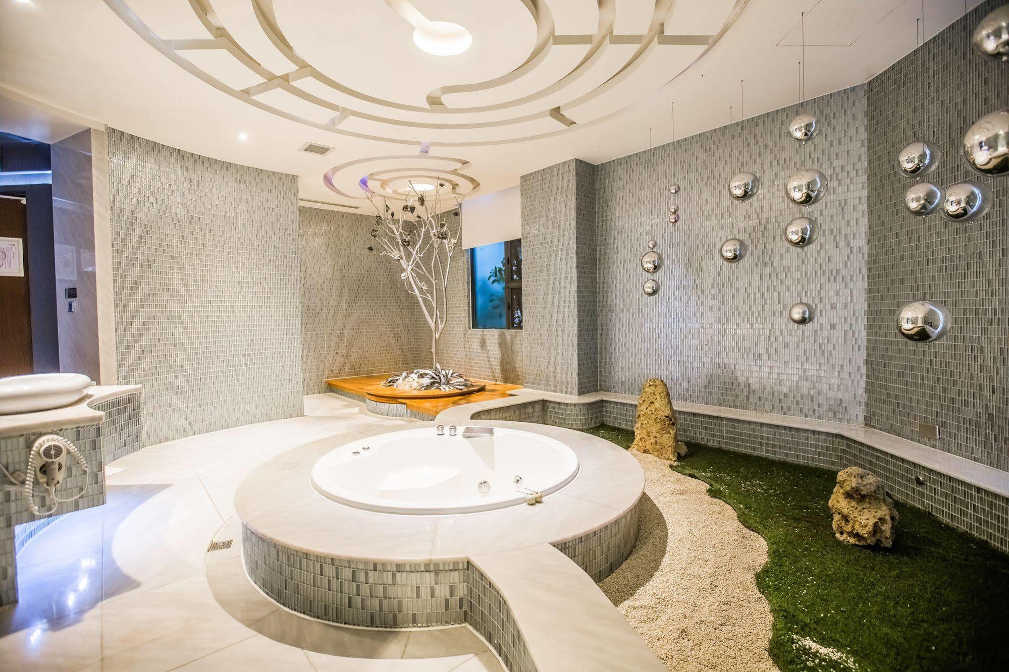 Ohya Chain Boutique Motel Taoyuan Exteriör bild